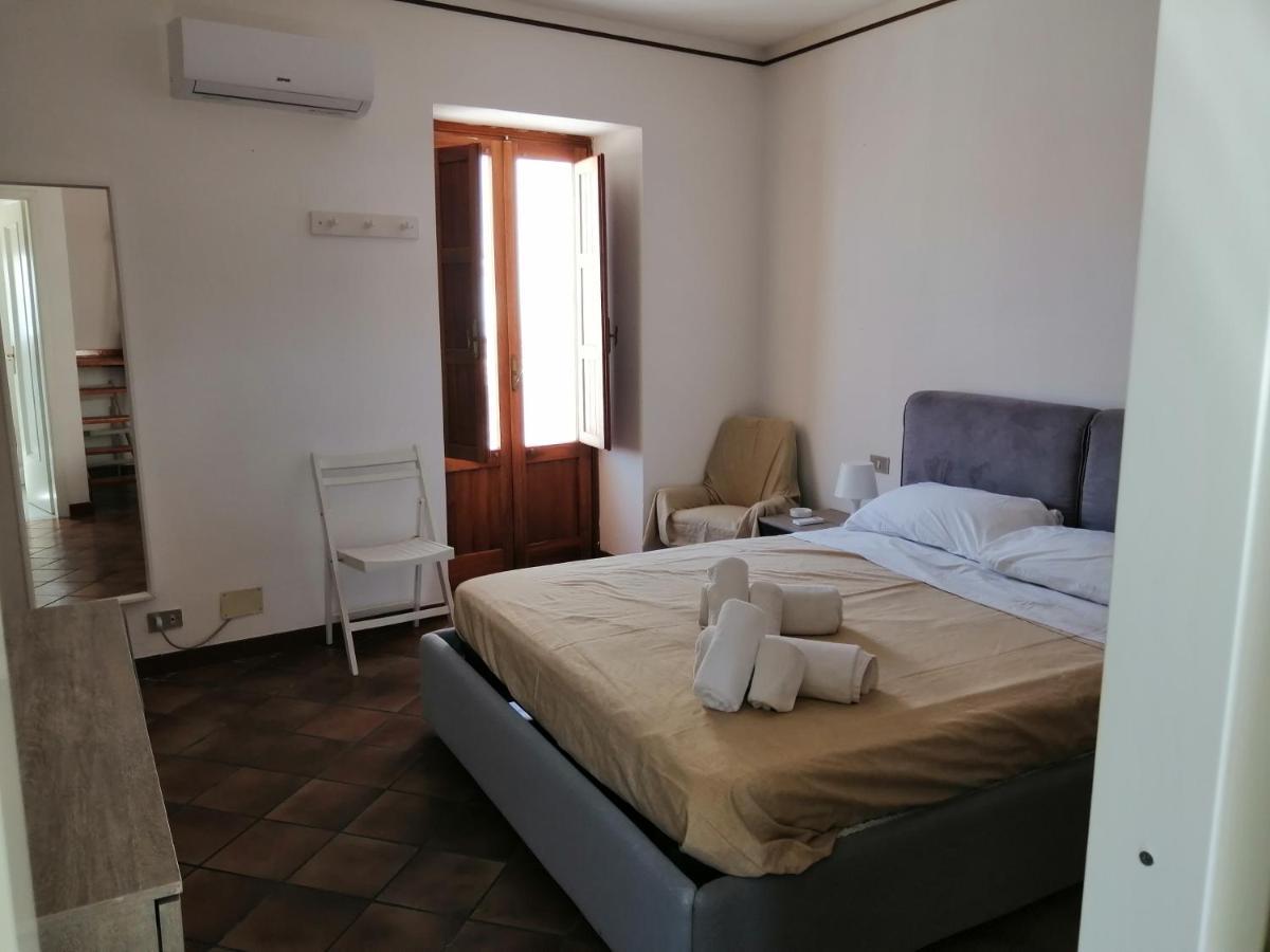 Una Stanza A Cefalù Kültér fotó